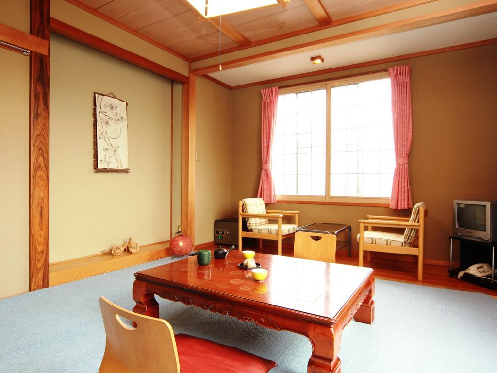 Hatoguruma Kawabata Nozawaonsen Zimmer foto